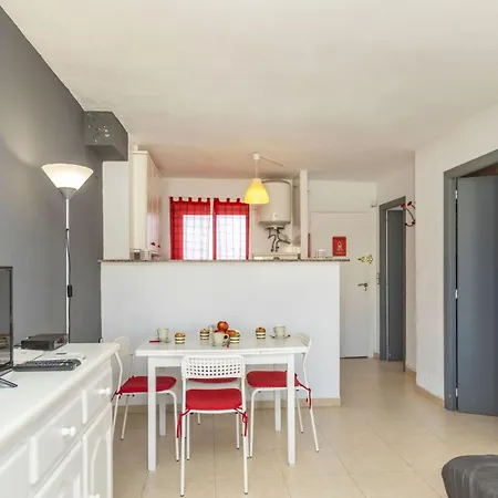 Calas By Interhome *