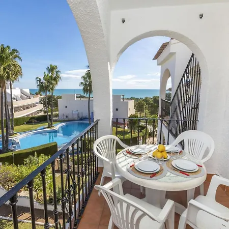 Calas By Interhome